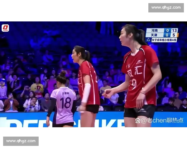 女排关键比赛中球员脚部受伤影响赛场表现引关注 女排关键比赛中球员脚部受伤影响赛场表现引关注